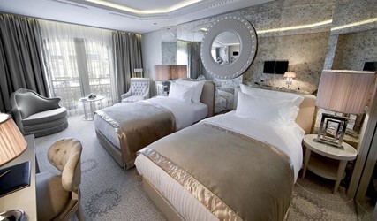 Deluxe Double or Twin Room with City View