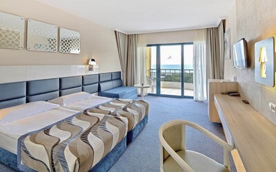 Dbl Deluxe Sea View 2+1