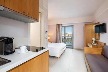 Double Room Pool or Garden View