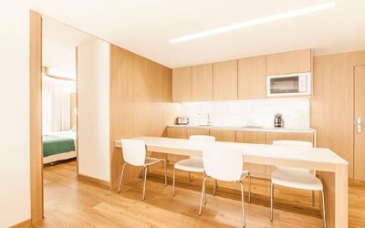  Apartment 2 Bedrooms, Pool View 