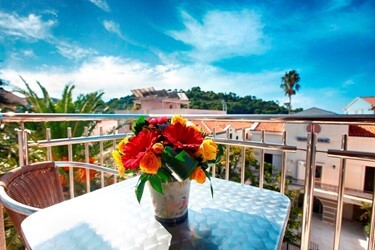 Large Studio 03 balcony