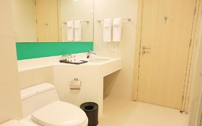 Deluxe Jacuzzi Room