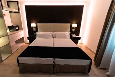 Deluxe Room with Balcony