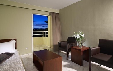 Family Room Land View