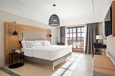Grand Suite The Level