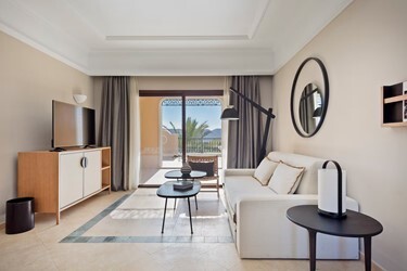 Grand Suite The Level