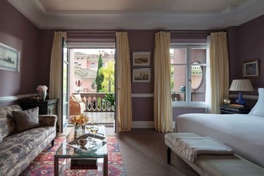 Deluxe Terrace Room