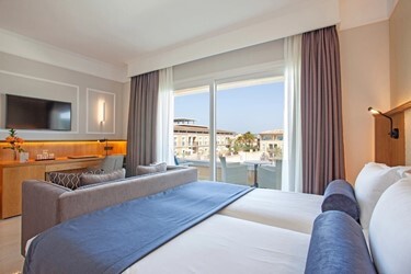 Pool View Junior Suite