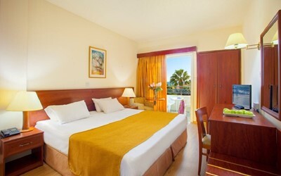 Twin Room Side Sea View