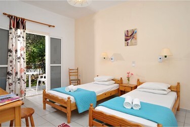 Studio Annex for 1-3 Adults