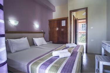 Studio Annex for 1-3 Adults