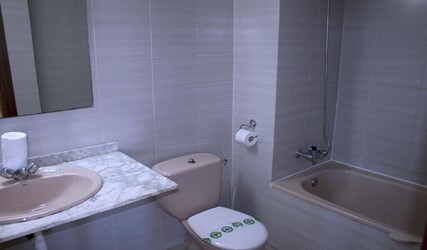 Studio (2 Adults)