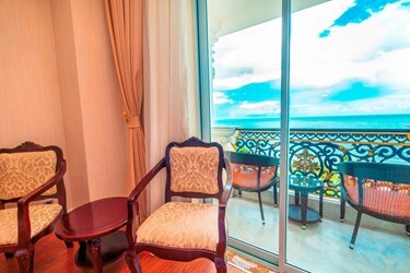 Deluxe Sea View