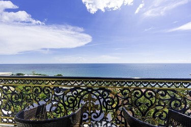 Deluxe Sea View