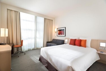 Superior Room with 1 queensize bed and sofa