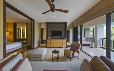 The Ritz-Carlton Suite (1 спальня)