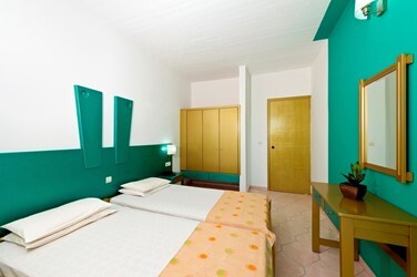 One Bedroom Apartment