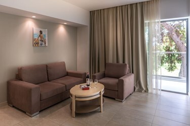 Family Room 1 Bedroom