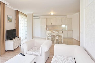 Apartment 1 Bedroom Park View
