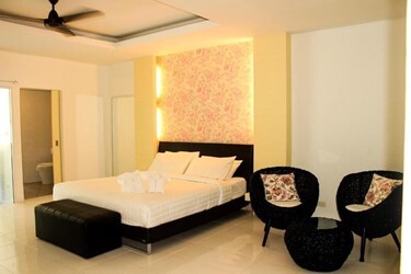 Premium Deluxe Room