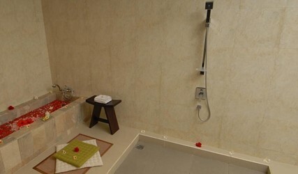 Deluxe Garden Room