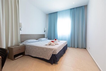 Standard Room Side Sea View (Double/Twin)
