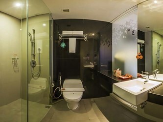 HARRIS Room