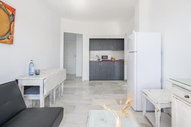 1 Bedroom Apartment with balcony