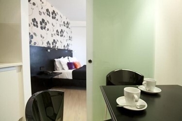 One Bedroom Apartment