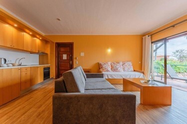 1 Bedroom Apartment Side Sea View