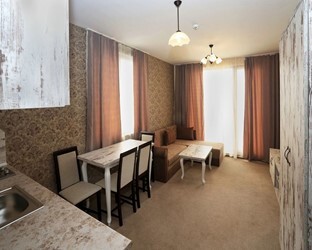Apartment 1 Bedroom 2+2