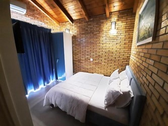 Deluxe Room with Sea View