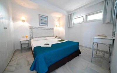 1 Bedroom Apartment Sea View