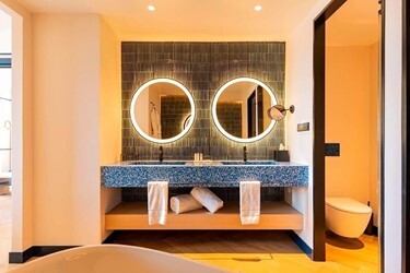 Junior Suite Room