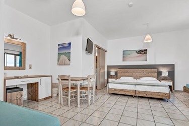 Double Room Side Sea View A/C