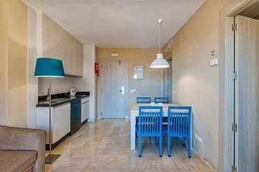 1 Bedroom Apartment Side Sea View