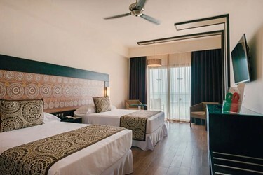 Junior Suite Partial Sea View