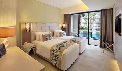 Deluxe Room with Pool View