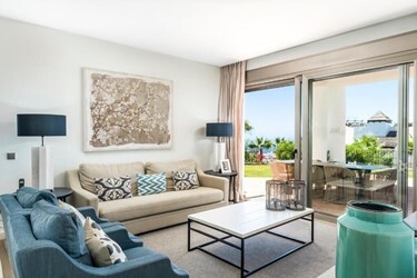 3 Bedroom Suite Partial Sea View 