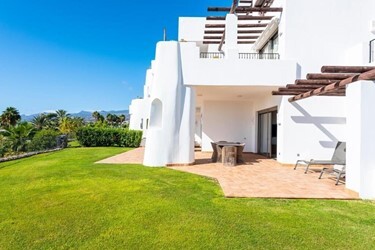 3 Bedroom Suite Partial Sea View 