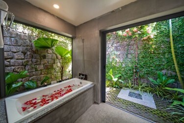 Bungalow Family with 2 Bedroom
