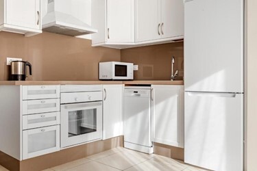 1-Bedroom Apartment