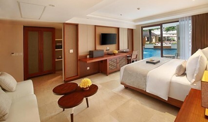 Deluxe Double Room with Lagoon Access