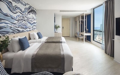 Deluxe sea view