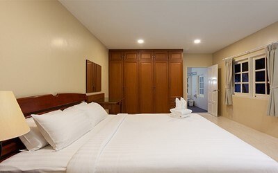  3-bedroom Beachfront Pool Villa
