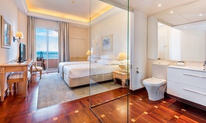 Deluxe with balcony
