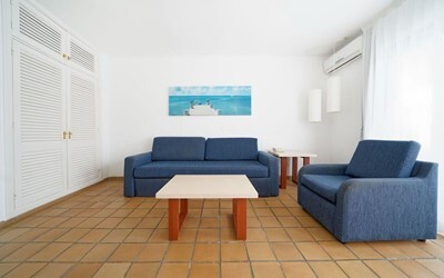 Suite 1 Bedroom