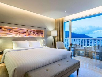 Deluxe room with balcony