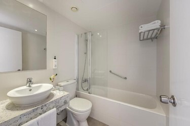 One Bedroom Apartment Side Sea View