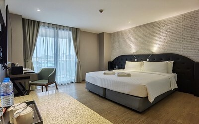 Premier City View Balcony